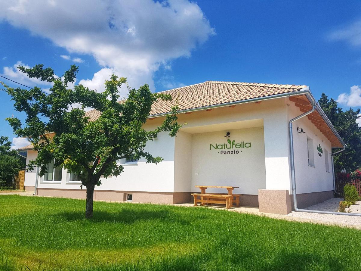 Naturella Panzió Bed & Breakfast Villány